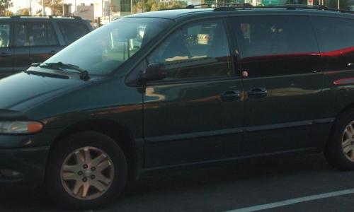 1996 2000DodgeGrandCaravan4 Door