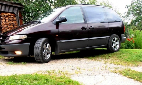 chrysler voyager 1.800
